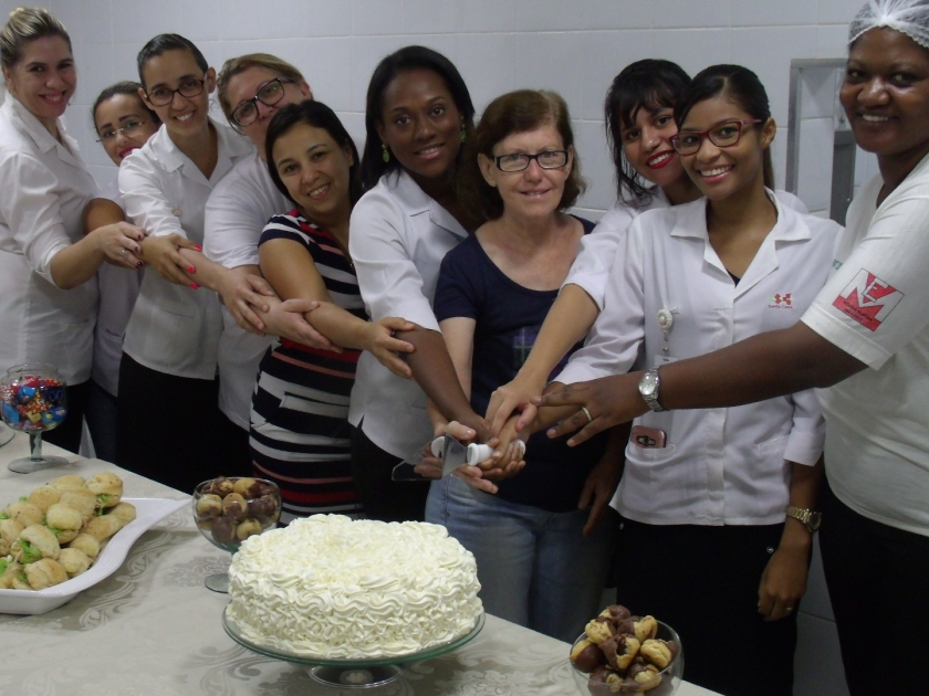 Colaboradores da Santa Casa que fazem aniversário no mês de fevereiro ganham comemoração pelo seu dia