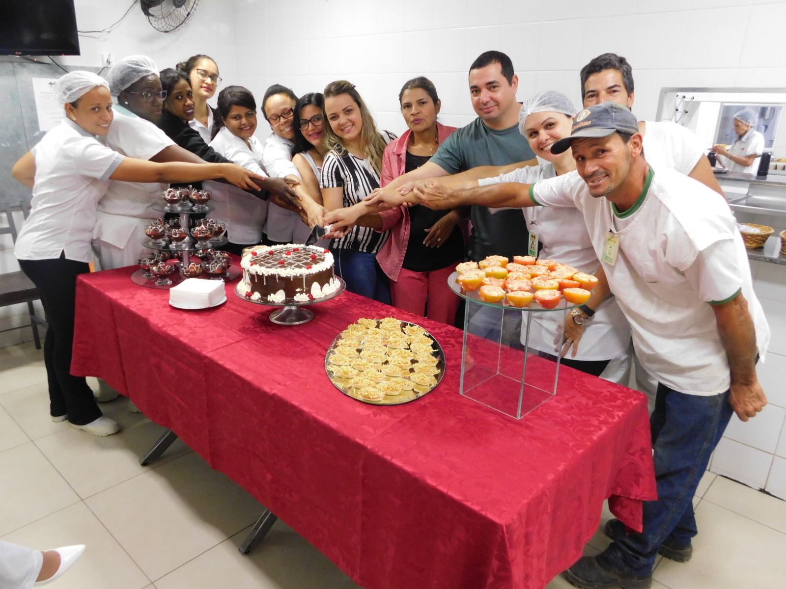 Santa Casa de Sertãozinho proporciona comemoração aos colaboradores aniversariantes do mês de maio