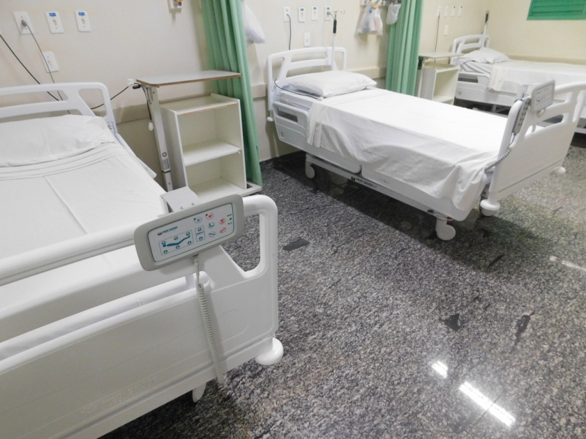 Santa Casa de Sertãozinho recebe camas hospitalares elétricas do governo do estado de São Paulo