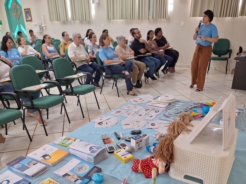 Santa Casa realiza palestra sobre prevenção da diabetes em parceria com nutricionista e endocrinologista 