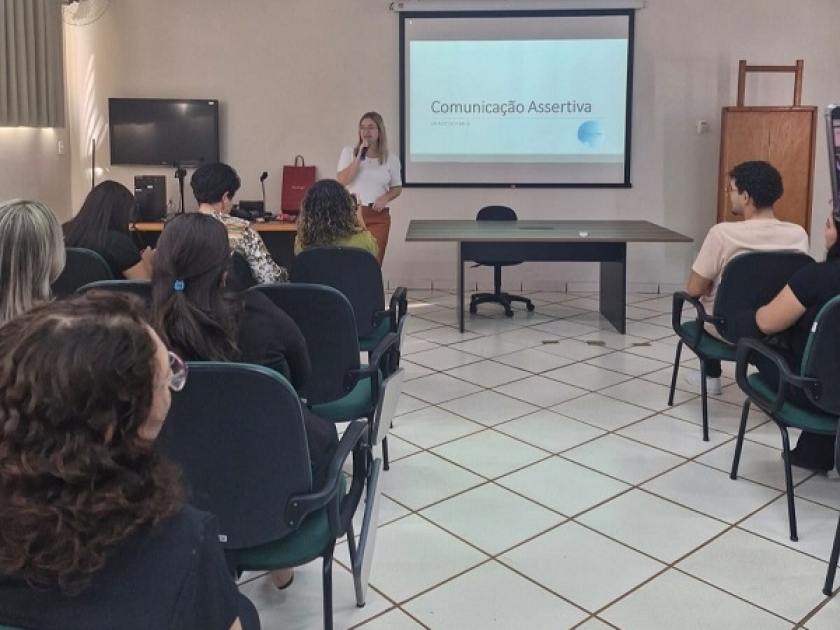 Colaboradores do SAP participam de treinamento em comemoração ao Dia do Recepcionista