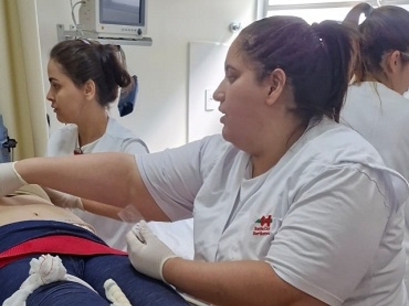 Santa Casa de Sertãozinho participa de simulado de atendimento a acidente com múltiplas vítimas