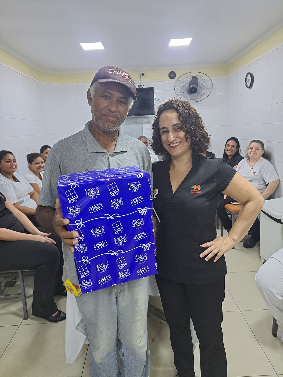 Aniversariantes do mês de março ganham comemoração da Santa Casa