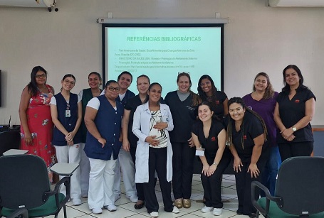 Santa Casa promove roda de conversa sobre a importância do aleitamento materno