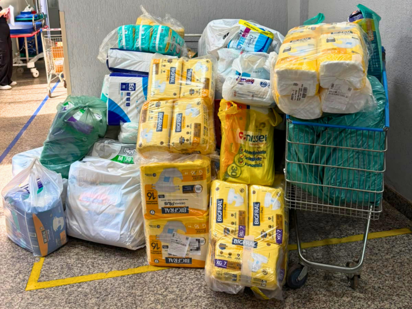 Doação de 2.067 fraldas geriátricas reforça atendimento da Santa Casa de Sertãozinho